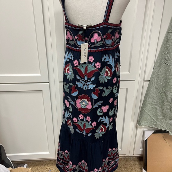 SEA Eclisse Embroidery Slip Dress - Picture 1 of 7
